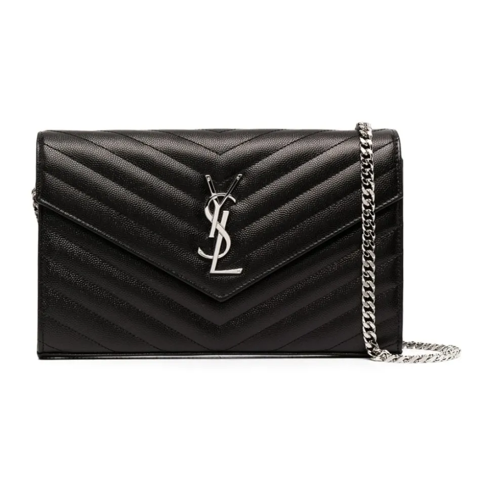 Schwarze Leder-Schultertasche mit Metallinitialen