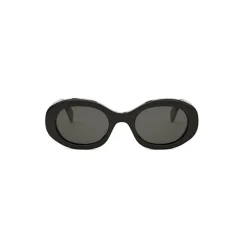 Schwarze Sonnenbrille stilvolles Damenaccessoire