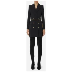 Schwarzes Kleid