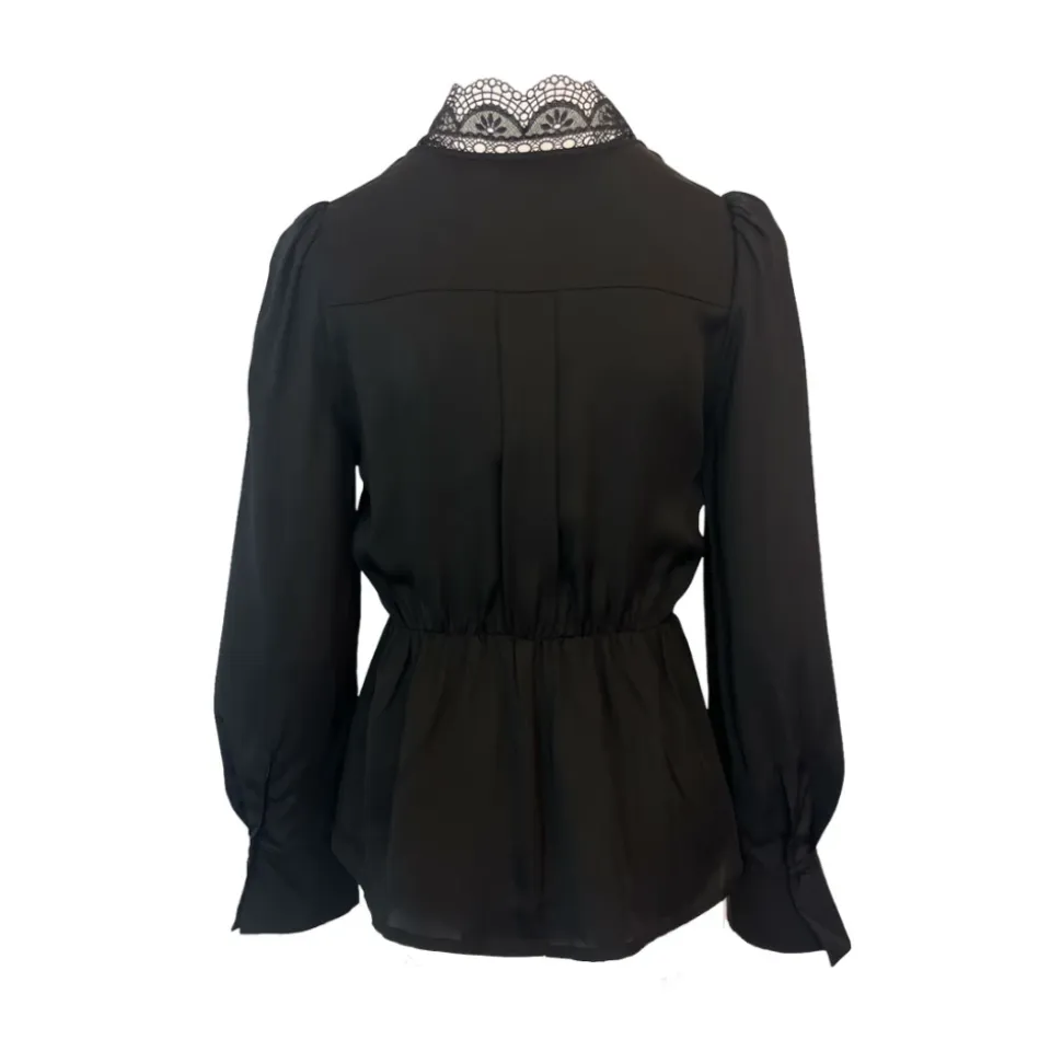 Schwarzes Top mit Schlafmasken-Set