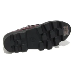 Slip-On Schuhe mit Krokodil-Print