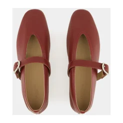 Stella Slipper