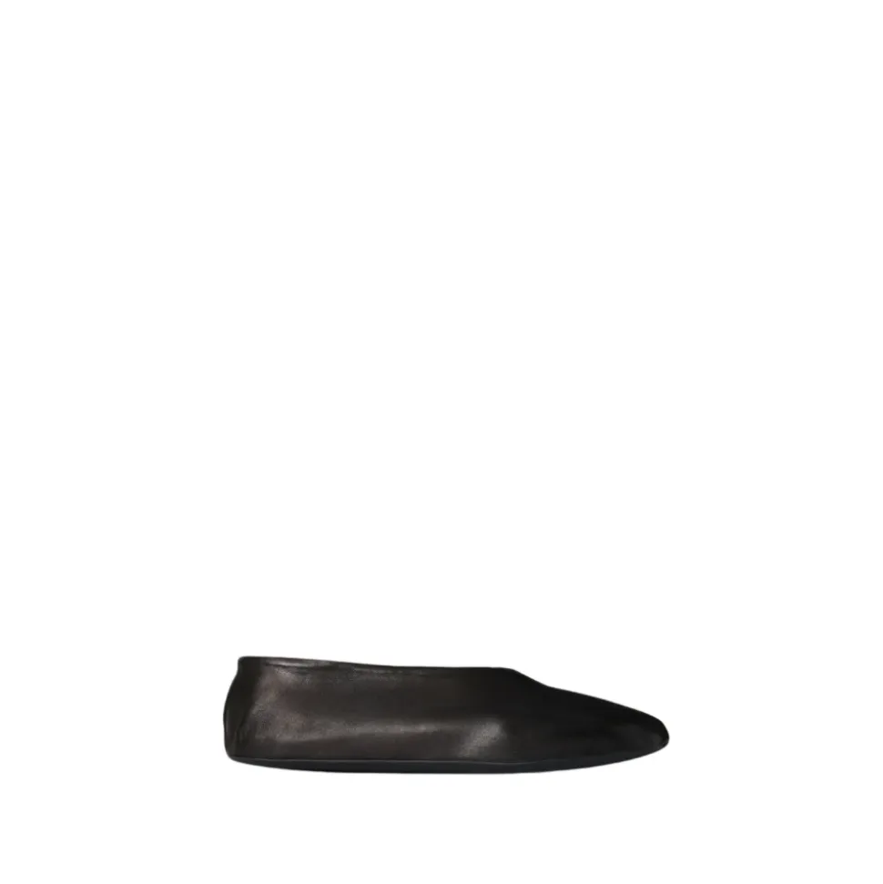 Stella Slipper