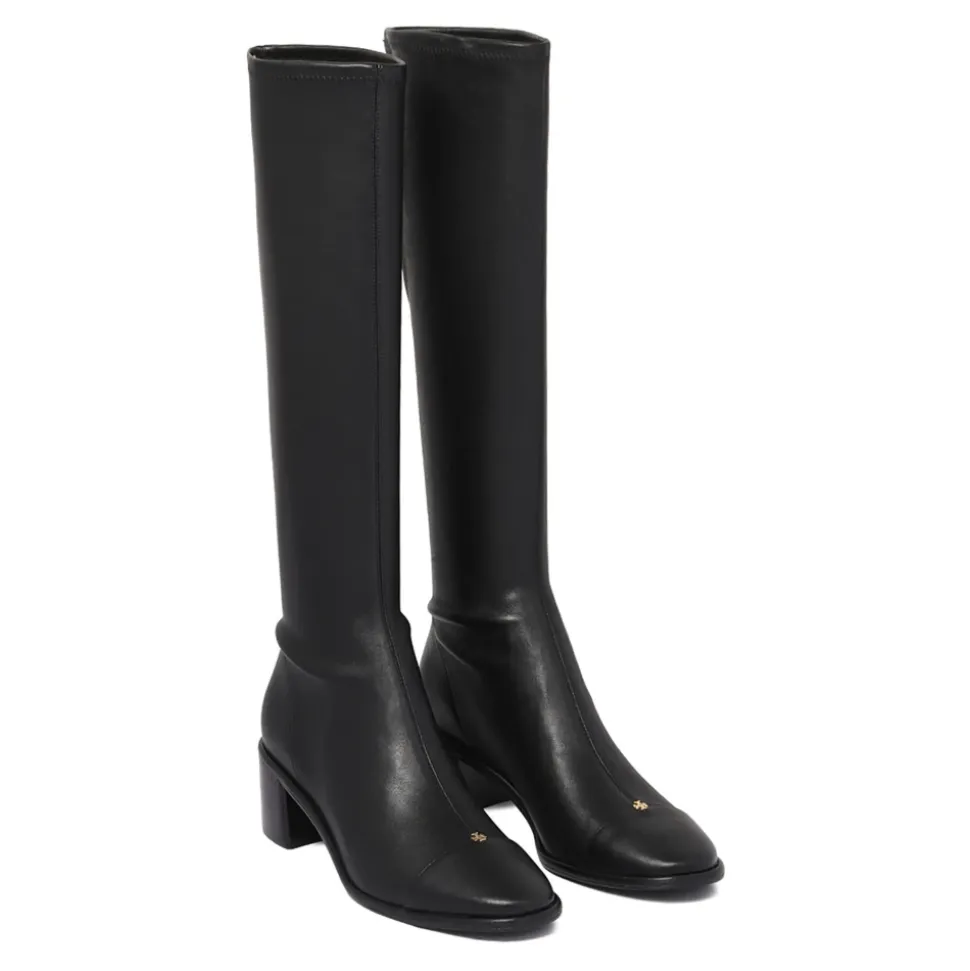 Stiefel mit Kappe bis zum Knie
