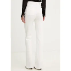 Straight Jeans