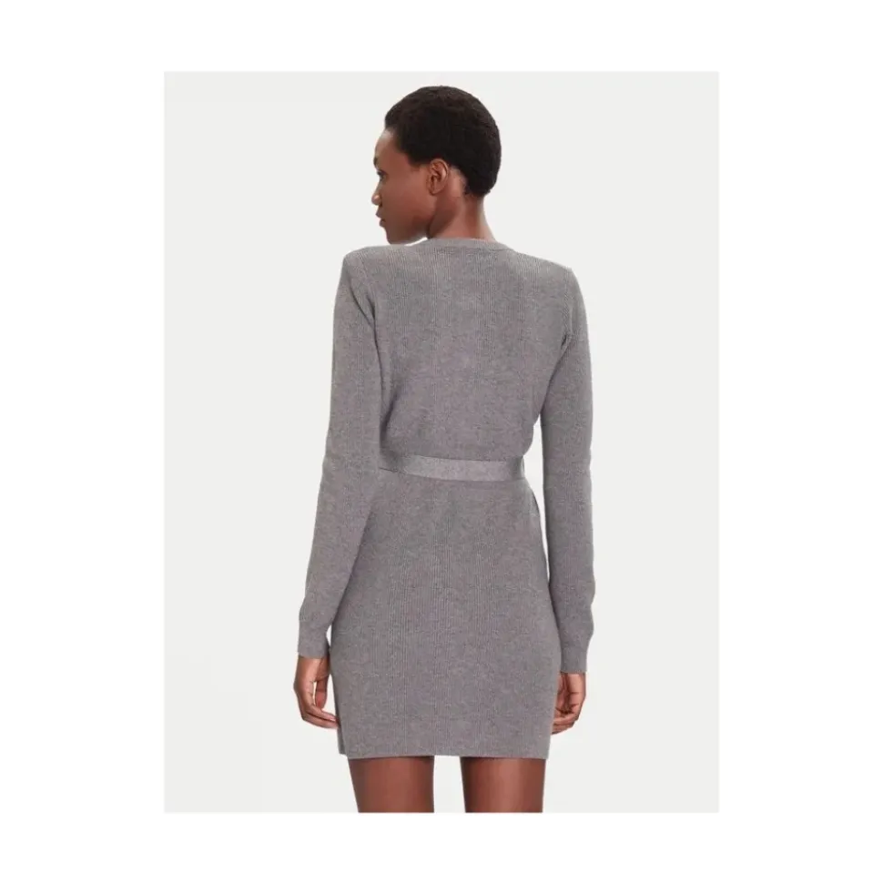 Strickkleid mit Schulterpolstern