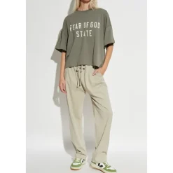 Weit geschnittene Hose